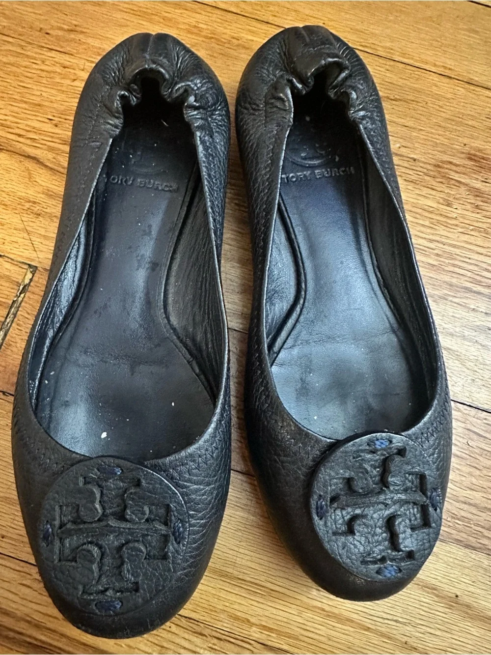 Tory Burch Black Leather Logo Ballet Flats